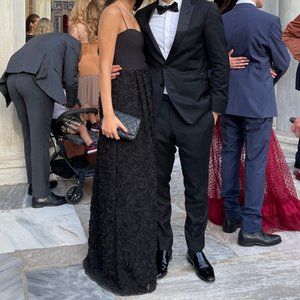 AIDAN MATTOX - Black Luxurious Gown - Size 2